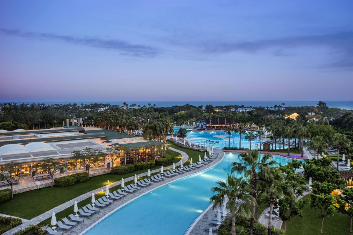 Lara Barut Collection 5*