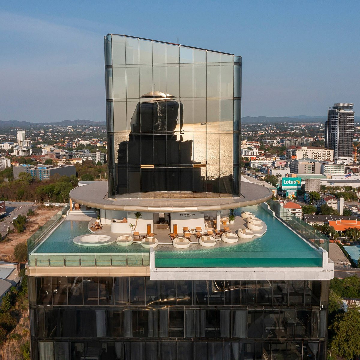 Akara Hotel Pattaya 5*