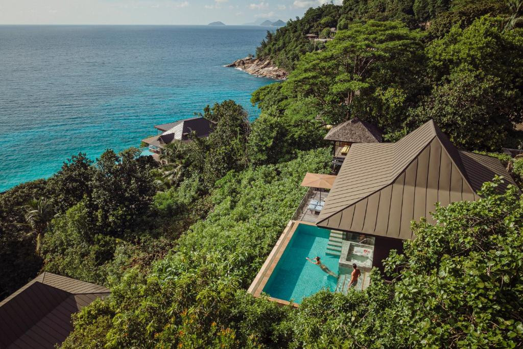 Four Seasons Resort Seychelles 5* миниатюра 2