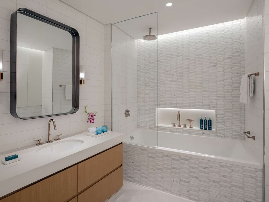 Hilton Dubai Creek Hotel & Residences 5* миниатюра 5