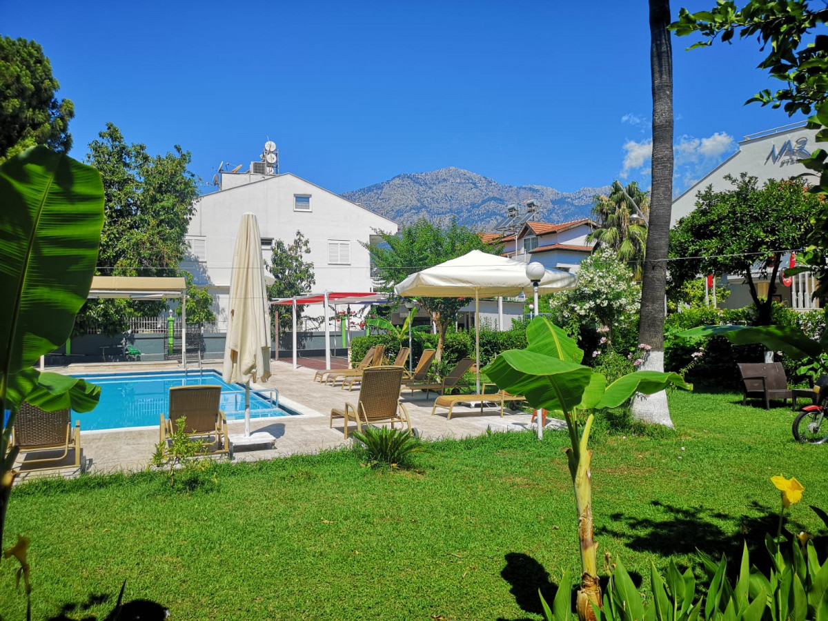 Anita Kemer Noch Adults Only 12+ 4* миниатюра 4