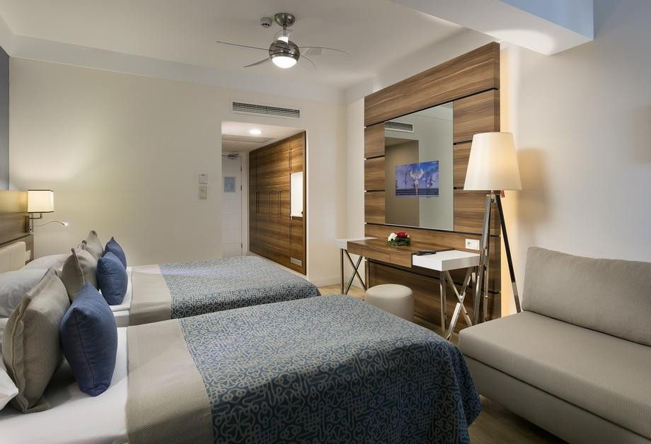 Limak Atlantis De Luxe Hotel & Resort 5* миниатюра 3