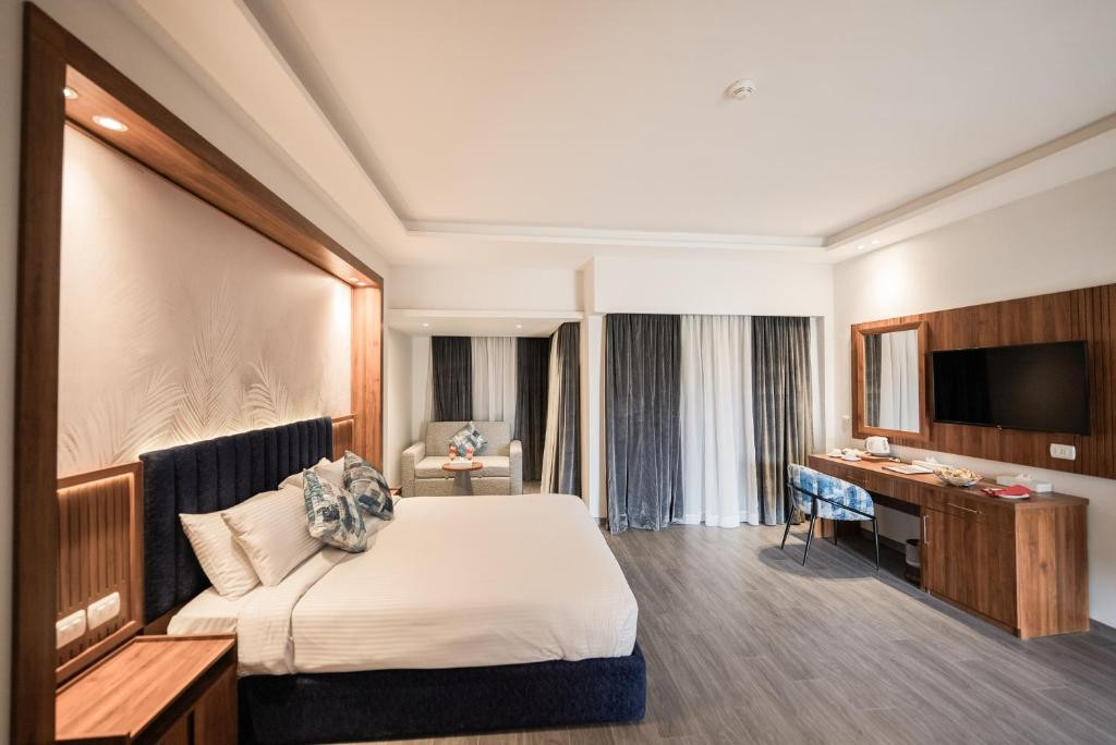 Golden Beach Resort (Ex. Movie Gate) 4* миниатюра 3