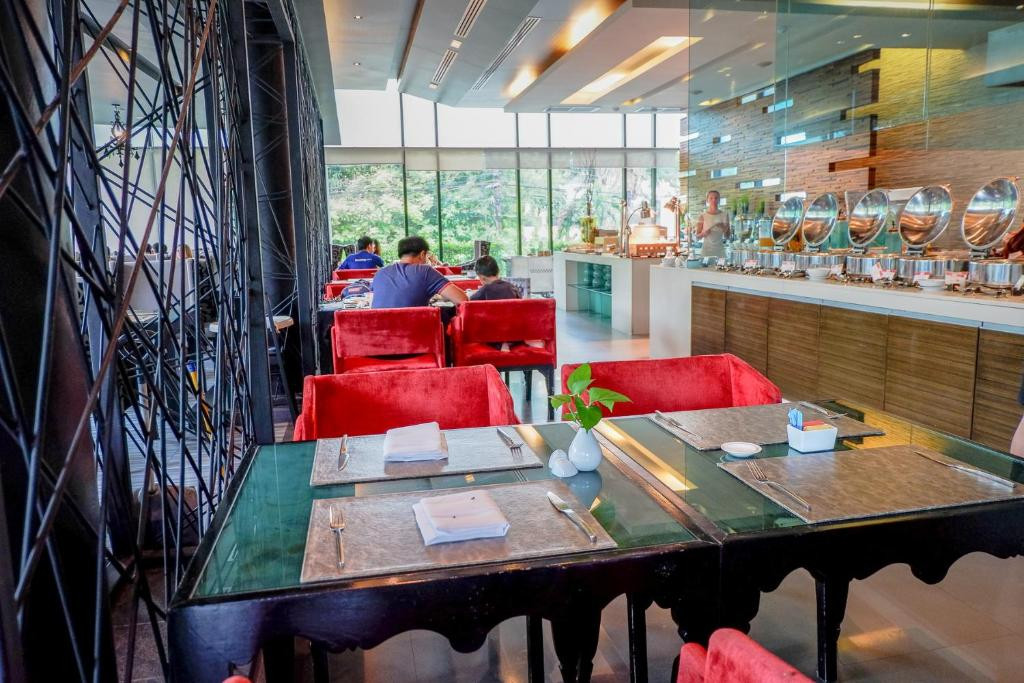 Z Through By The Zign 4* миниатюра 5