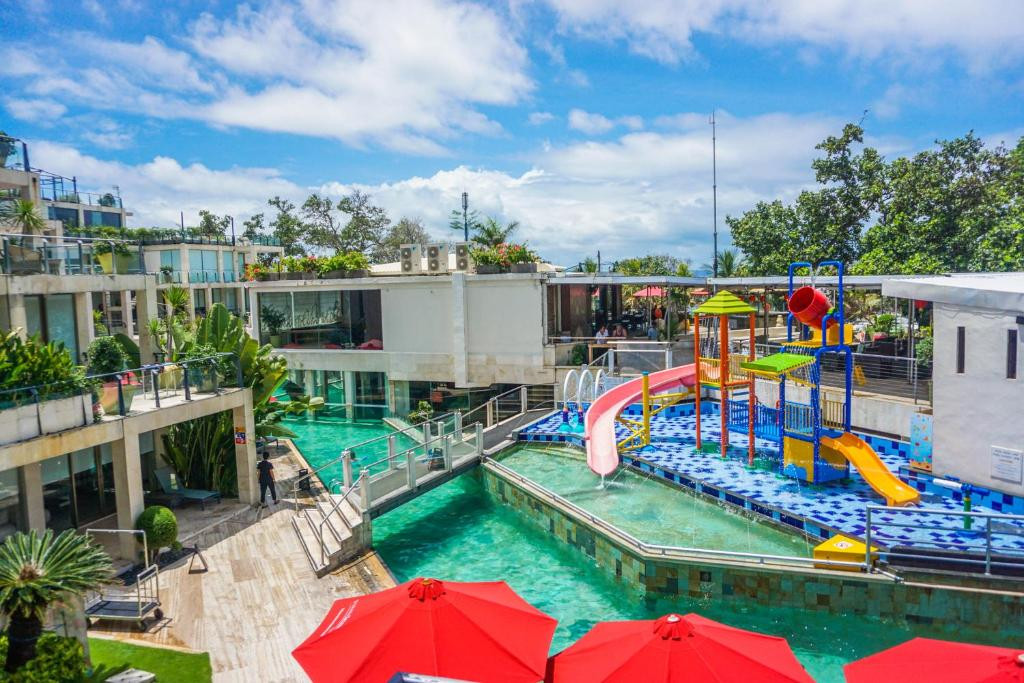 Furama Xclusive Ocean Beach Seminyak 5* миниатюра 2