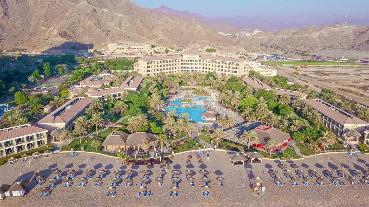 Fujairah Rotana Resort & Spa Al Aqah Beach 5* миниатюра 2