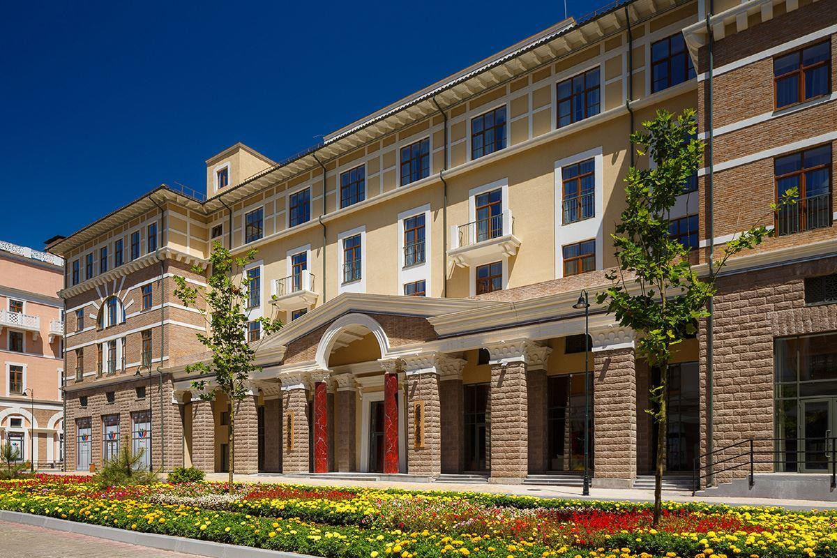 Novotel Fit Krasnaya Polyana (Ex.novotel Congress Krasnaya Polyana) 4*