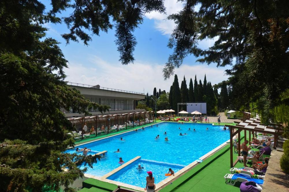 Санаторий Им. С.м.кирова Ялта 3* миниатюра 3