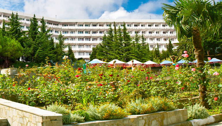Санаторий Им. С.м.кирова Ялта 3* миниатюра 4
