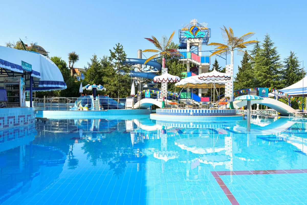 Октябрьский 4* миниатюра 4