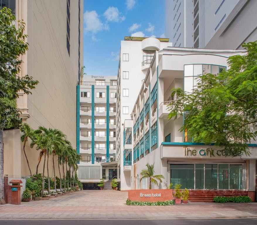 Green 3* миниатюра 2