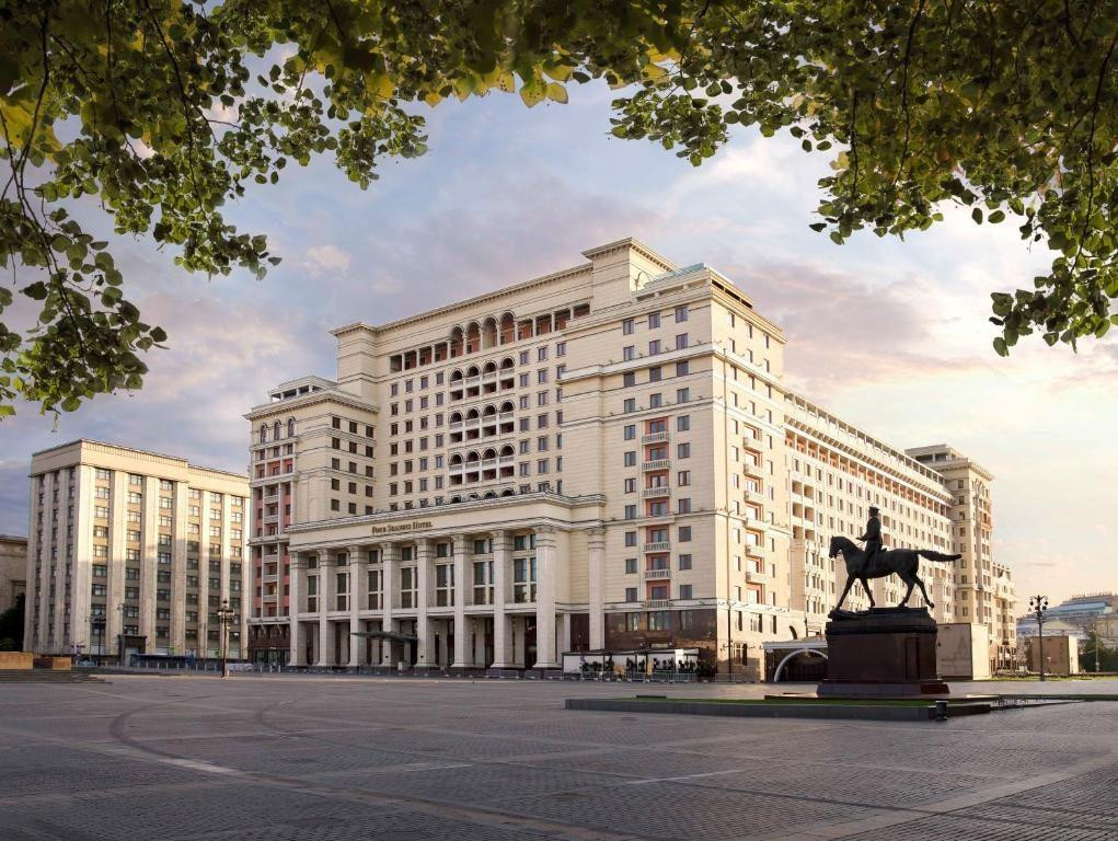Four Seasons Hotel Moscow 5*