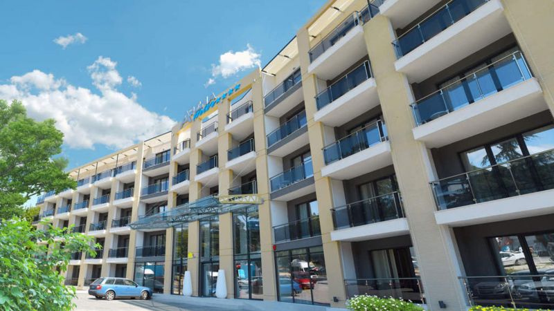 Smartline Arena Mar 4*