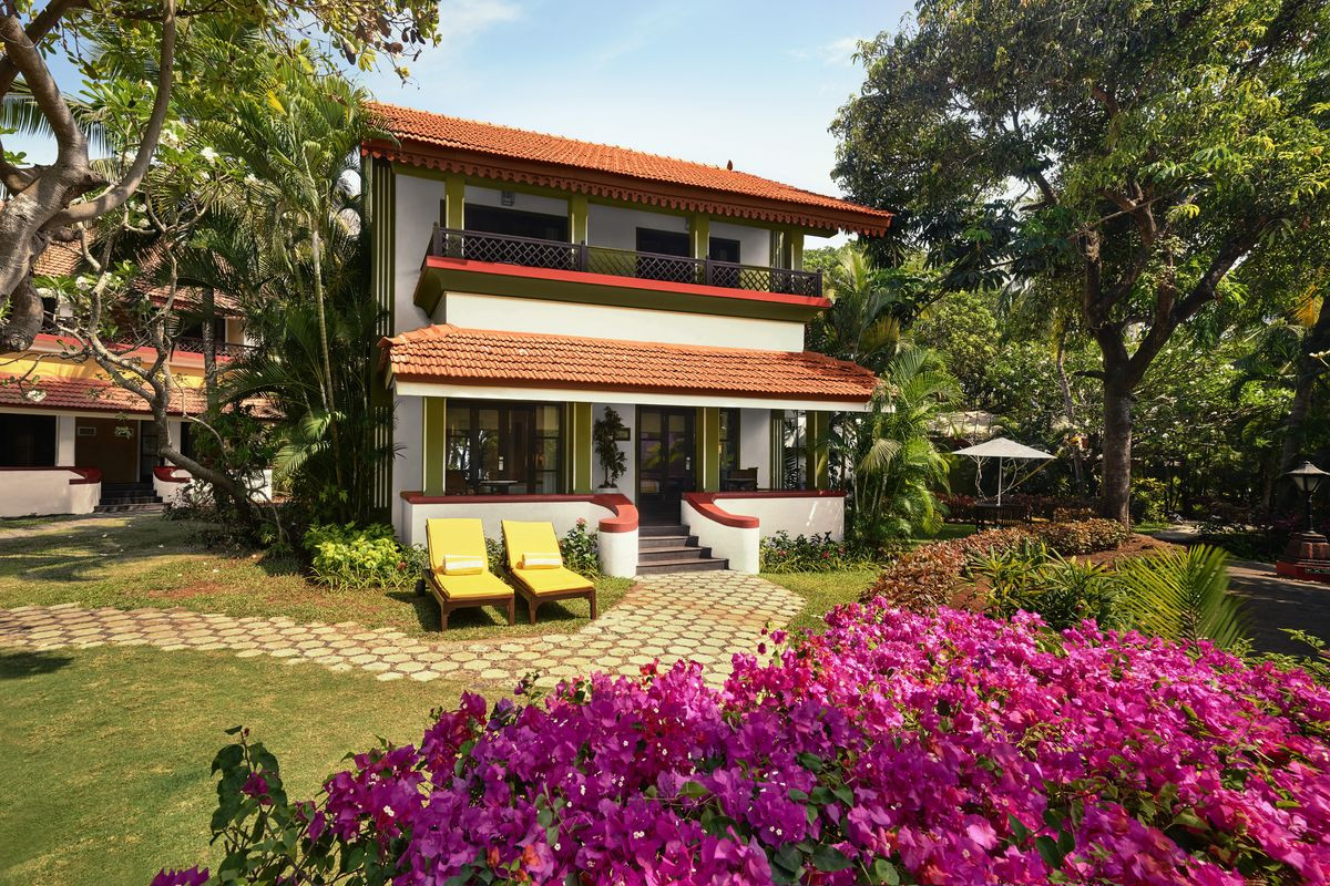 Vivanta By Taj Holiday Village 5*