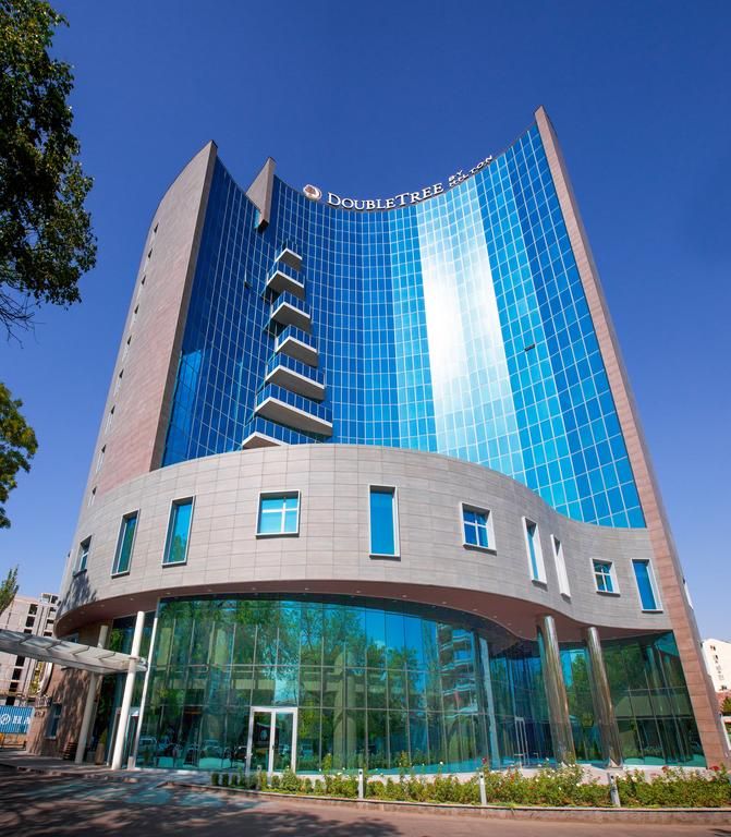 Doubletree By Hilton Yerevan 4*