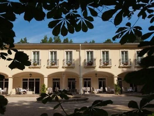 Кронон Парк Отель 4*