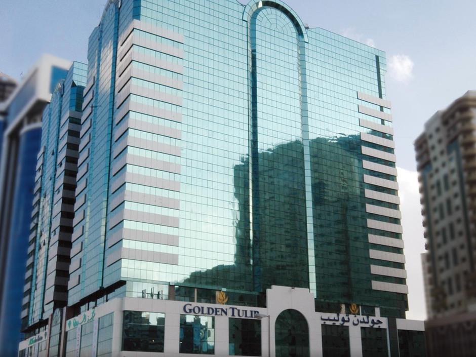 Golden Tulip Sharjah Hotel Apartments 4* миниатюра 2