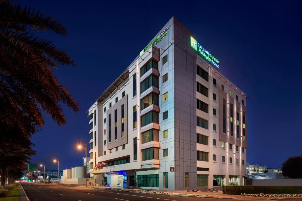 Holiday Inn Express Jumeirah 2* миниатюра 3