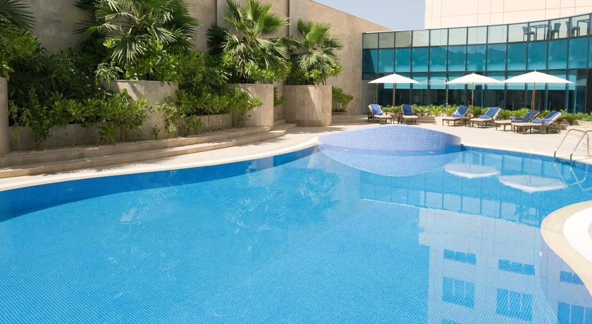 Holiday Inn Al Seeb 4* миниатюра 4