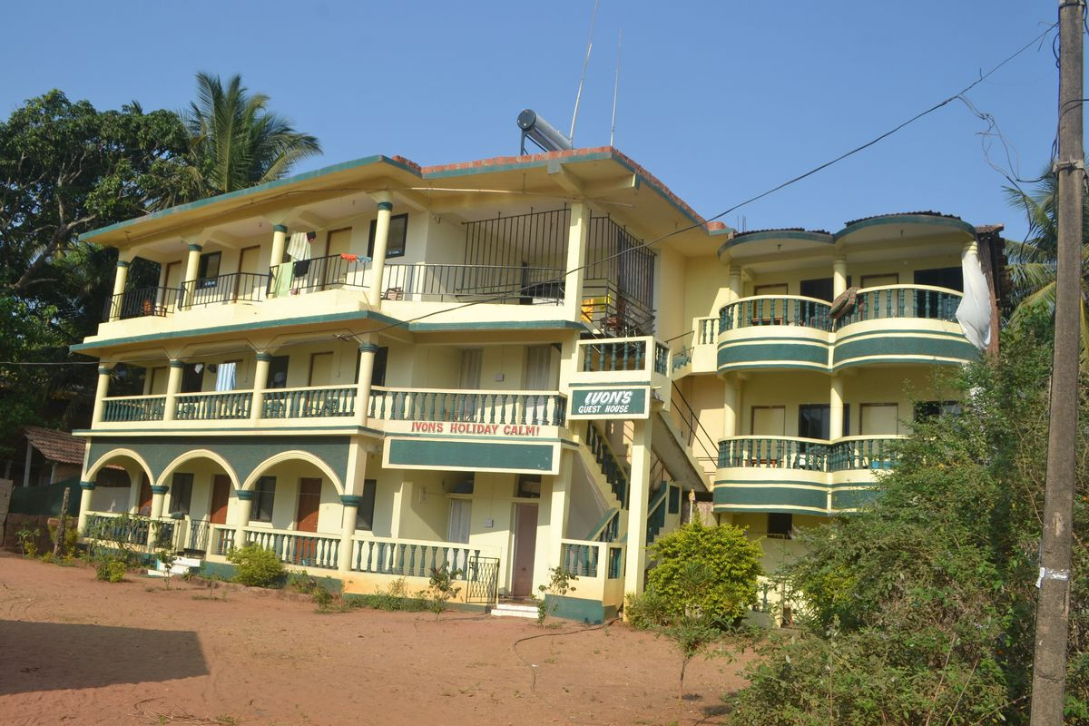 Ivon Guest House