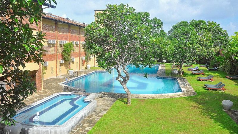 The Long Beach Resort 4*