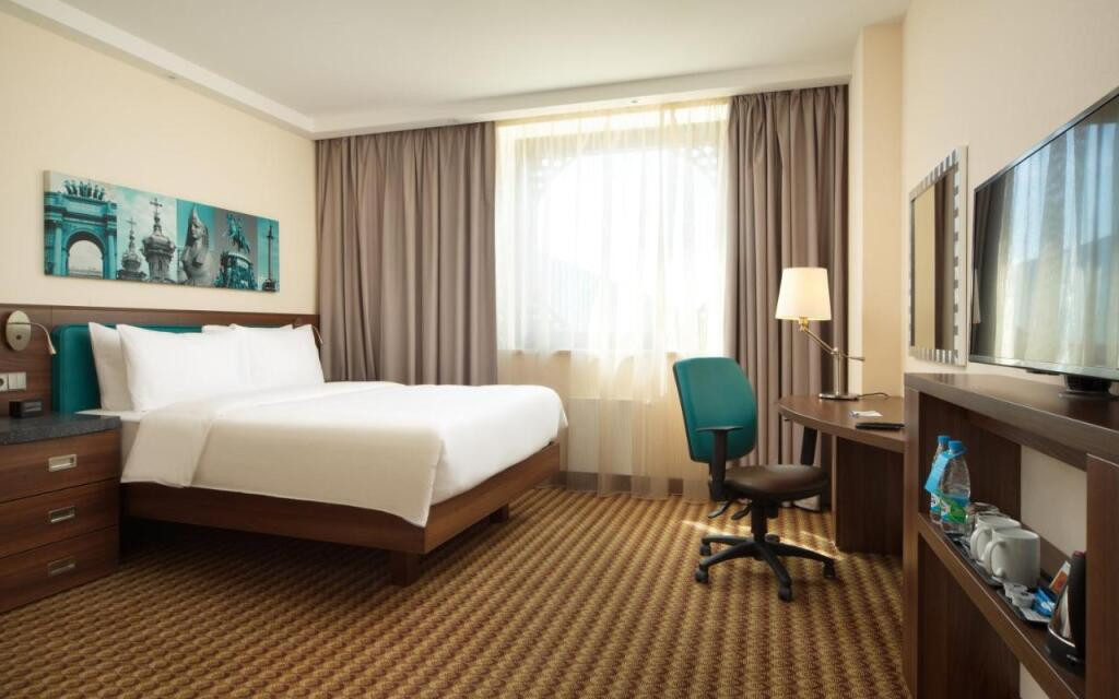 Hampton By Hilton Saint Petersburg Expoforum 3* миниатюра 5
