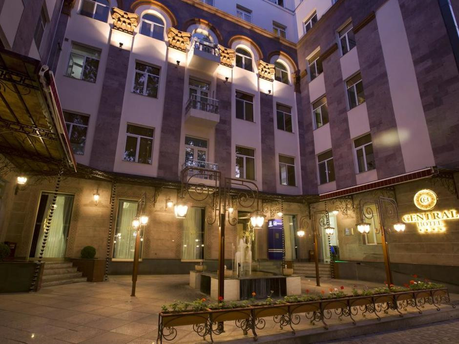 Central Hotel Yerevan 4*