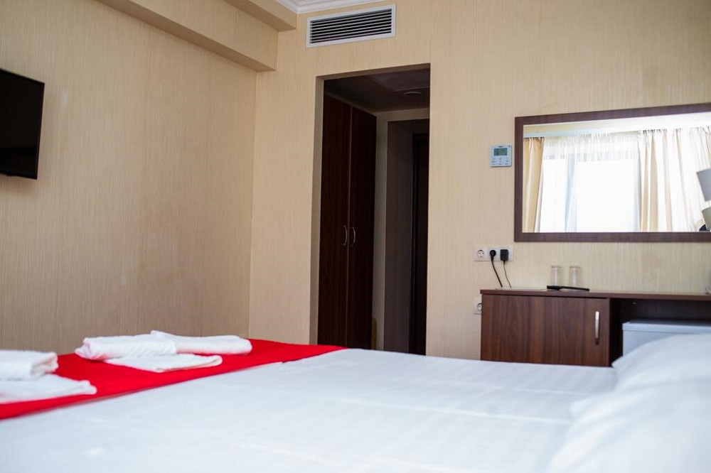 Гранд Отель Абхазия 3* миниатюра 6