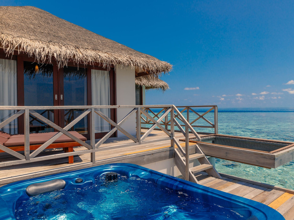 Cocogiri Island Resort 4*