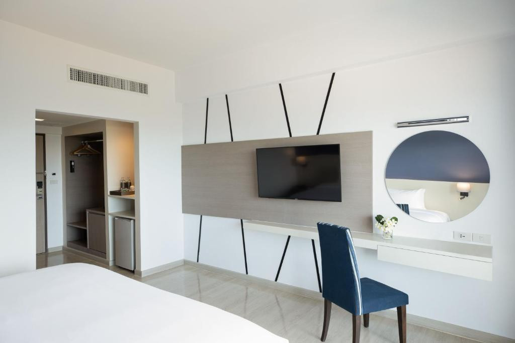 Centara Life Cha Am Beach Resort Hua Hin (Ex. Centra By Centara Cha Am Beach Resort Hua Hin) 3* миниатюра 3