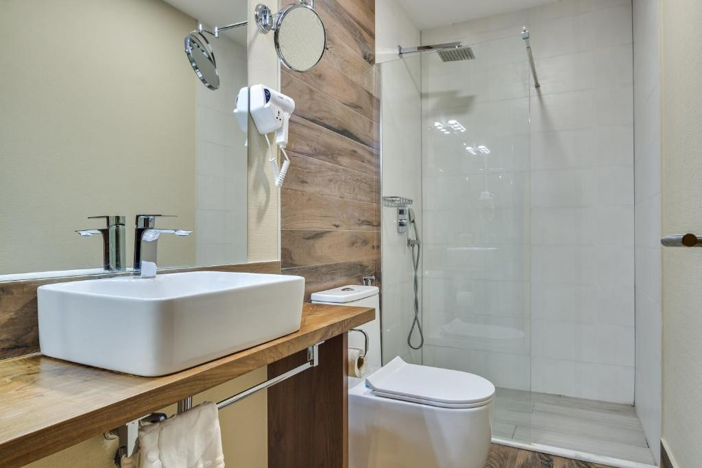 Eleven Inn Tbilisi 4* миниатюра 4