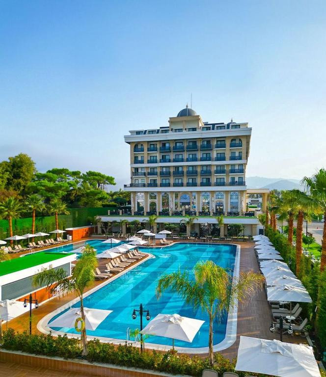 Serenity Queen Hotel 5* миниатюра 2