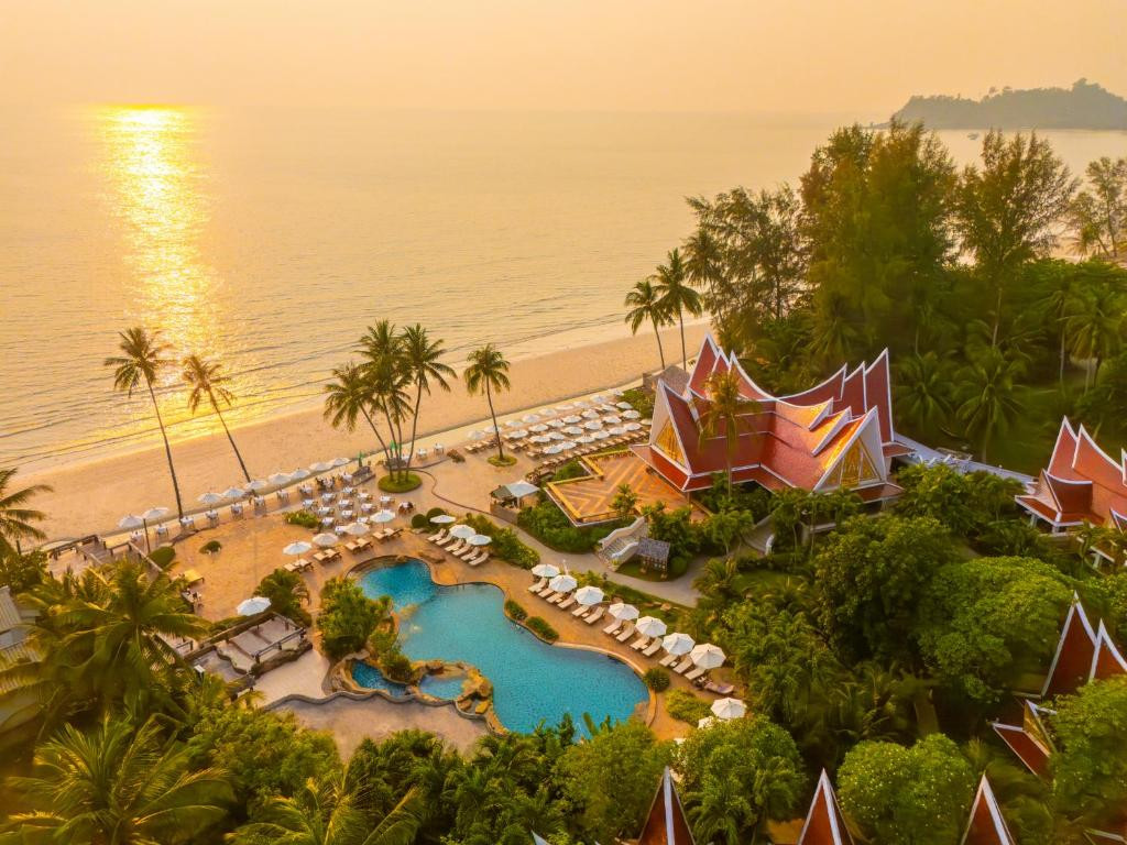 Santhiya Tree Koh Chang Resort (Ex. Panviman Koh Chang) 4*