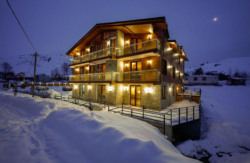 Pine Chalets 4* миниатюра 2