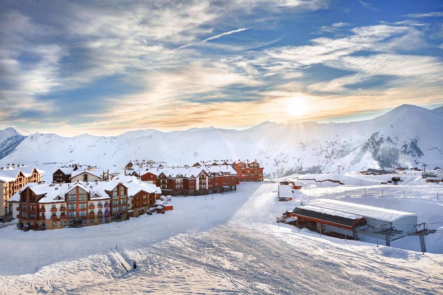 Тур в Грузию. Зимняя сказка в Гудаури: Горнолыжный побег из Москвы и Калининграда - Грузия - 30.12.2025 - 28.02.2026