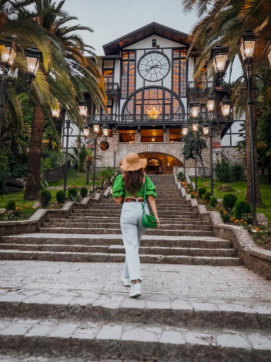 Тур в Абхазию. Весенняя Абхазия: Полупансион в подарок! - Абхазия - 01.03.2026 - 31.05.2026