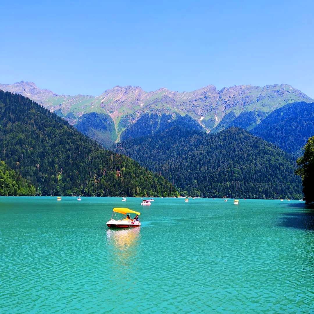 Тур в Абхазию. Абхазия: 10 дней по цене недели — 42% скидки из Калининграда через Москву - Абхазия - 02.03.2026 - 31.05.2026